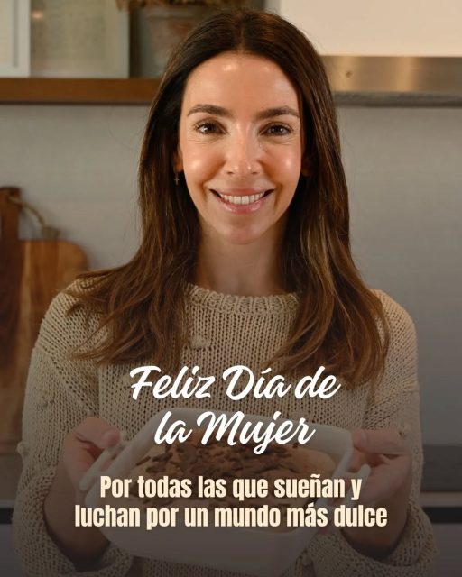 Hoy celebramos a todas las mujeres que, con talento, creatividad y pasión, convierten cada creación en algo especial.A las que imaginan, crean y dan forma a auténticas maravillas.En este Día Internacional de la Mujer celebramos vuestro arte, vuestra dedicación y todo lo que aportáis cada día.¡Feliz Día de la Mujer! 💜#8m #diainternacionaldelamujer #felizdiadelamujer #mujeresquecrean #labasedelapasteleria